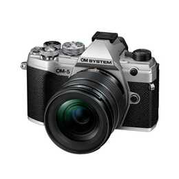 OLYMPUS OM-5 M.Zuiko Digital ED 12-45mm F/4 PRO Body - Import (2.4 MP, Micro-Four-Thirds, Silber)