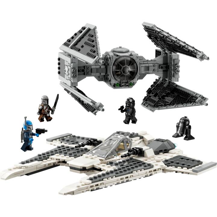 LEGO Star Wars Le chasseur Fang Mandalorien contre le TIE Interceptor (75348)