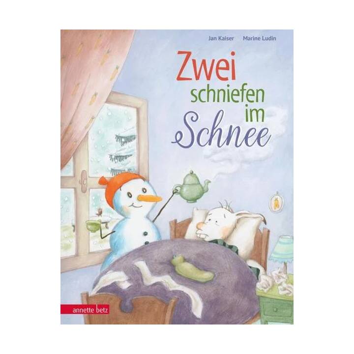 Zwei schniefen im Schnee