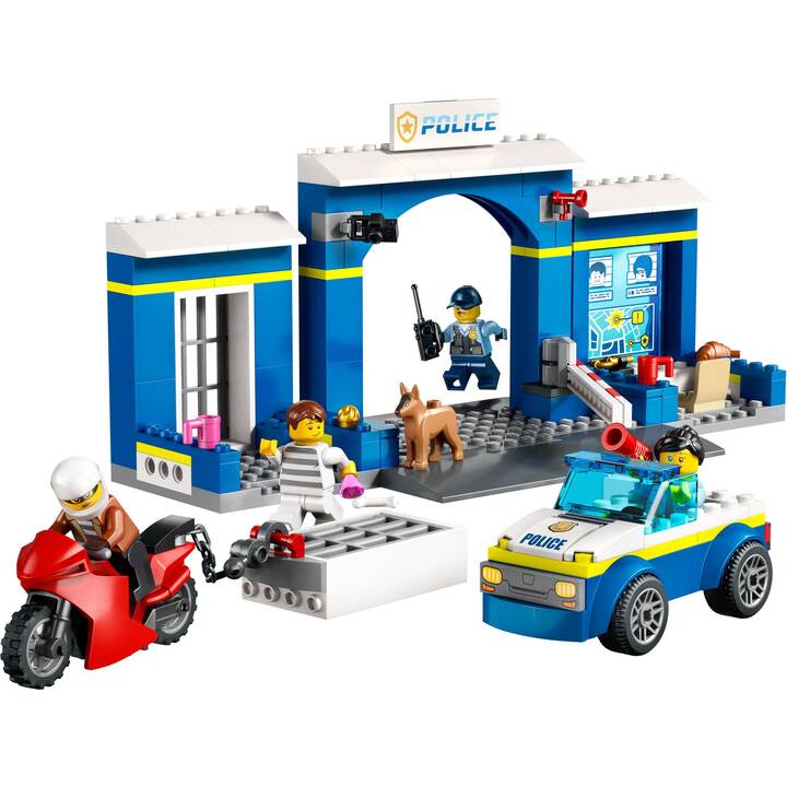 LEGO City Inseguimento alla Stazione di Polizia (60370)