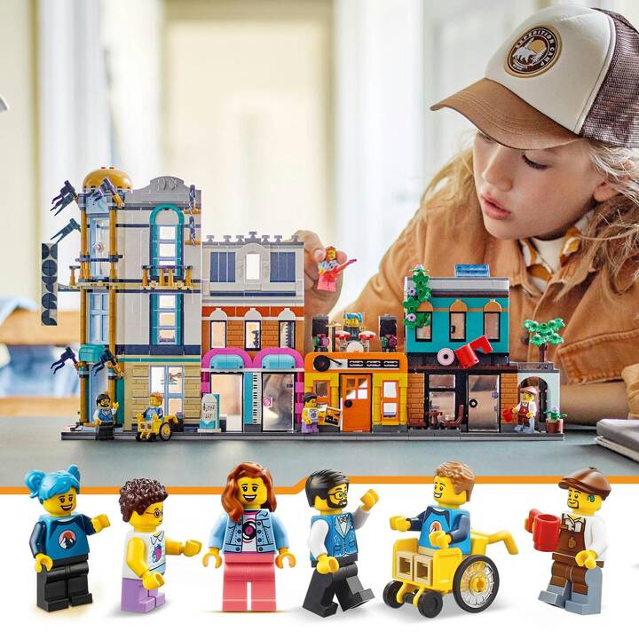 LEGO Creator 3-in-1 Hauptstrasse (31141)